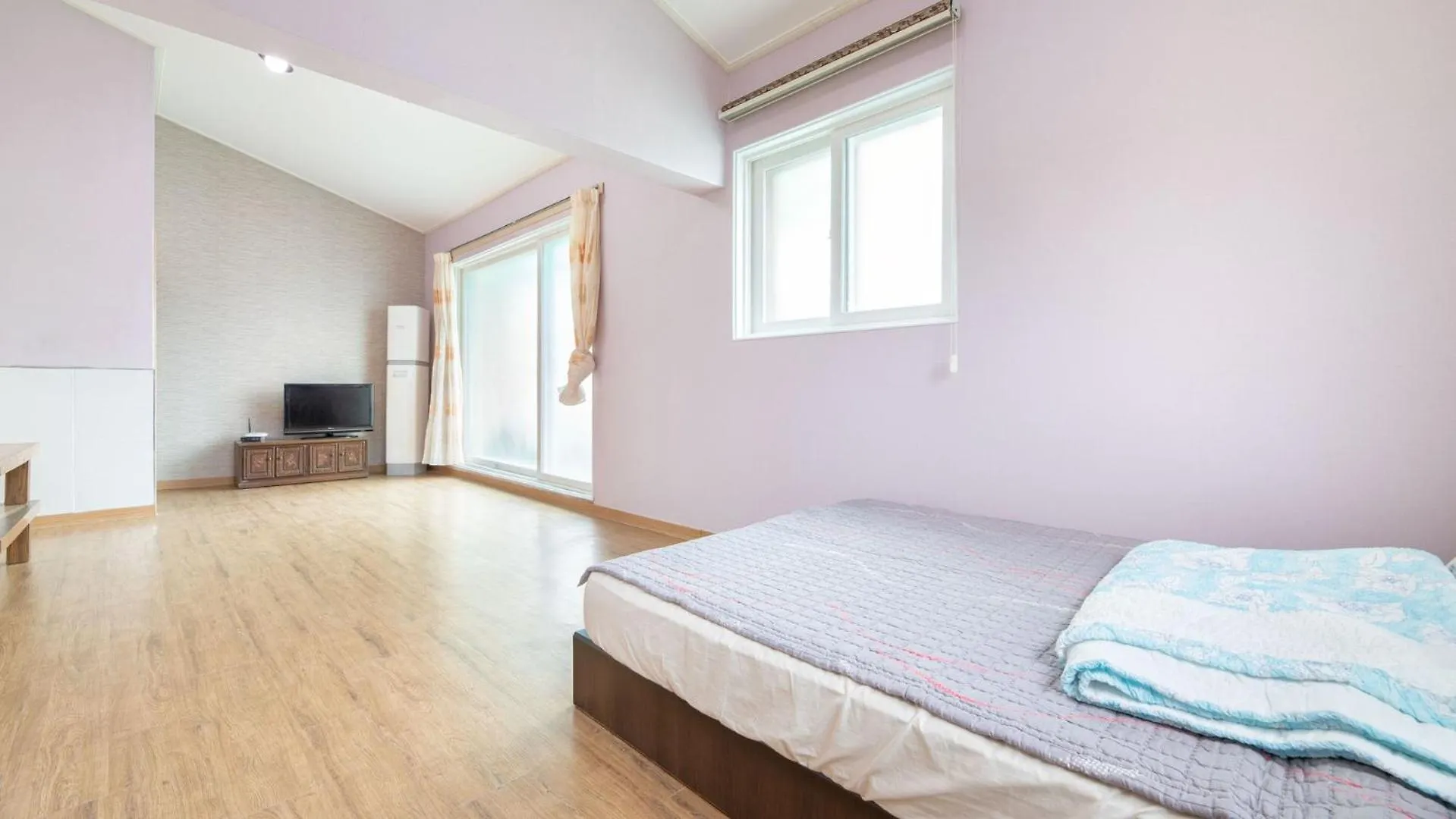 Ganghwa Paeng Namu Pension Incheon Holiday home