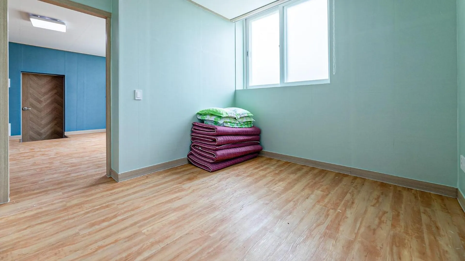 Ganghwa Paeng Namu Pension Incheon 0*,  South Korea