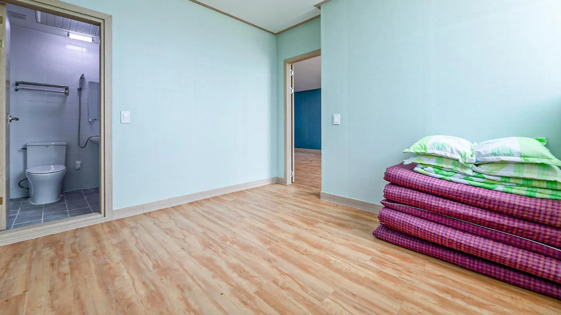 Ganghwa Paeng Namu Pension Incheon Holiday home