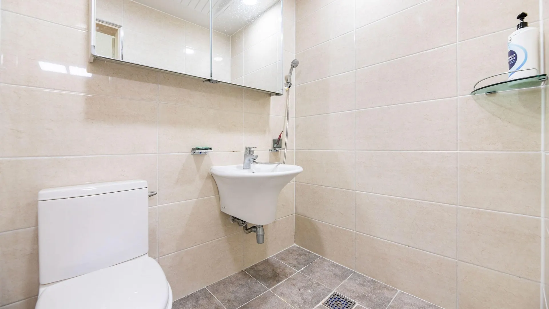 Ganghwa Paeng Namu Pension Incheon Holiday home